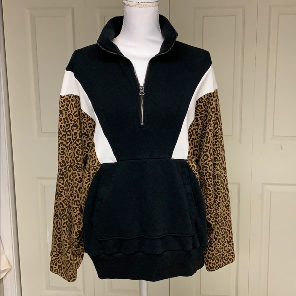 American Eagle medium ahh-mazingly soft 1/4 zip